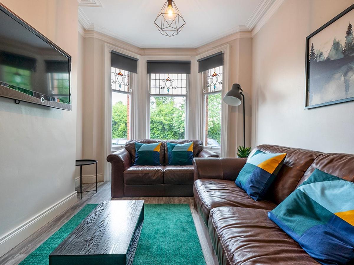 Pass The Keys Beautiful 4Br Restored Red Brick Cafes And Park Belfast Exteriör bild