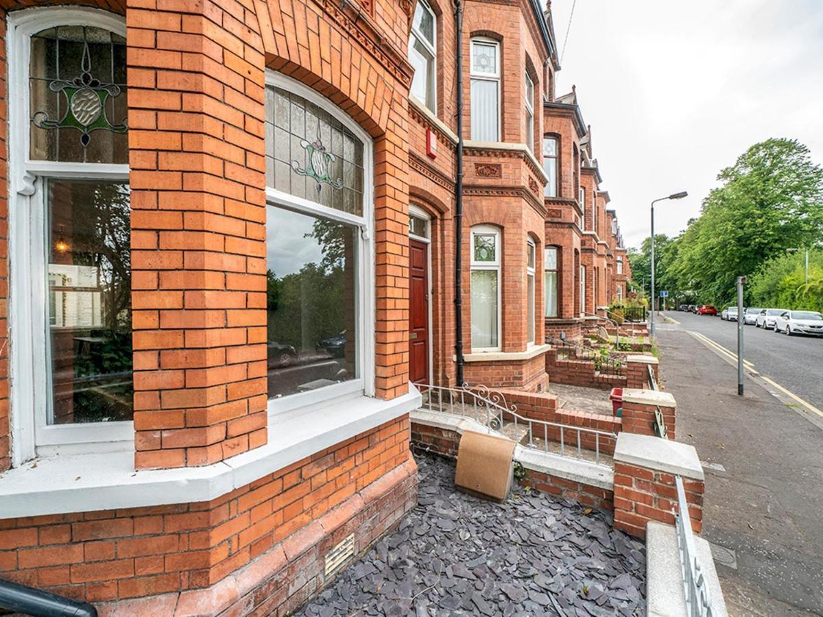 Pass The Keys Beautiful 4Br Restored Red Brick Cafes And Park Belfast Exteriör bild