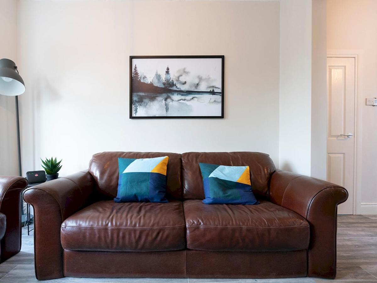 Pass The Keys Beautiful 4Br Restored Red Brick Cafes And Park Belfast Exteriör bild