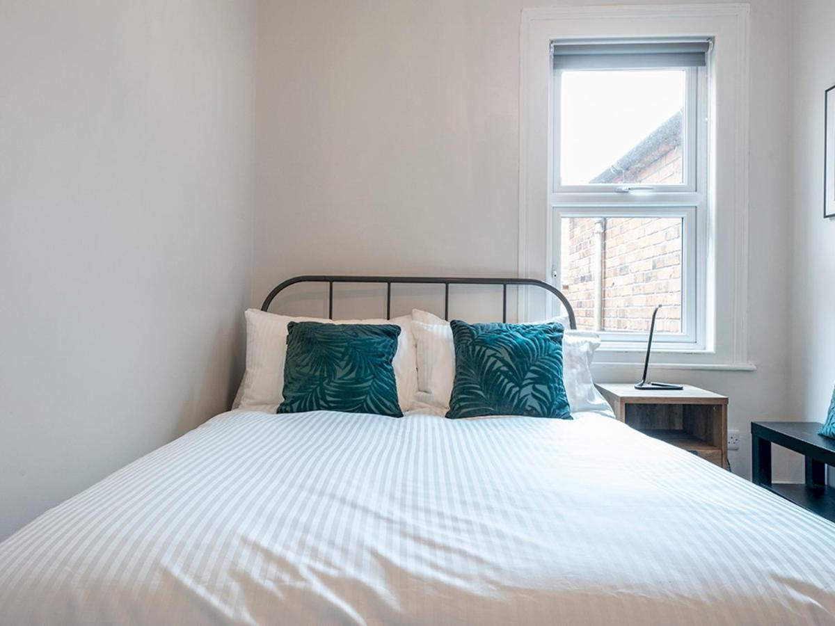 Pass The Keys Beautiful 4Br Restored Red Brick Cafes And Park Belfast Exteriör bild