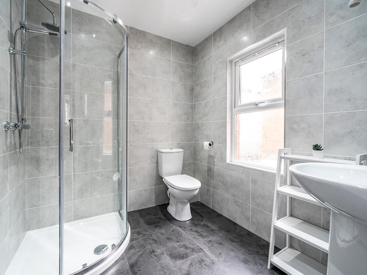 Pass The Keys Beautiful 4Br Restored Red Brick Cafes And Park Belfast Exteriör bild